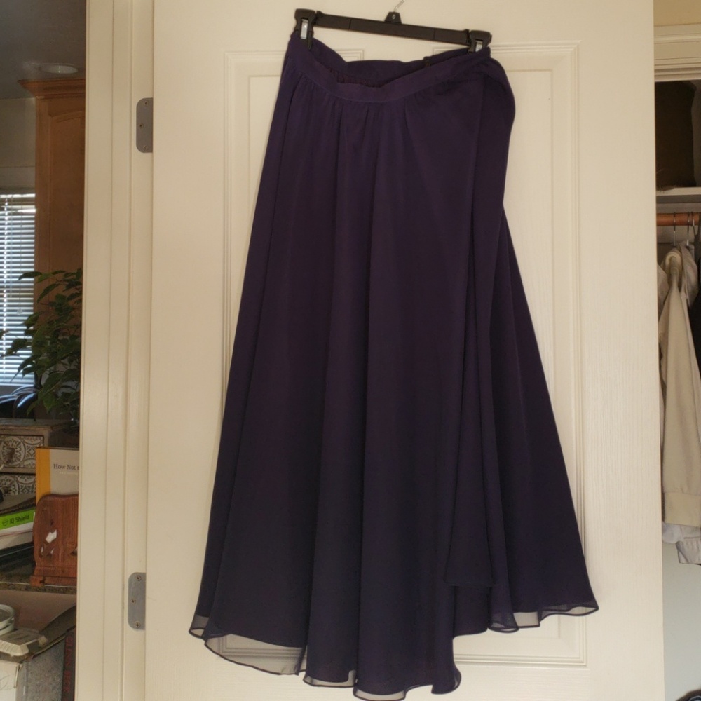 Flowy long blue skirt